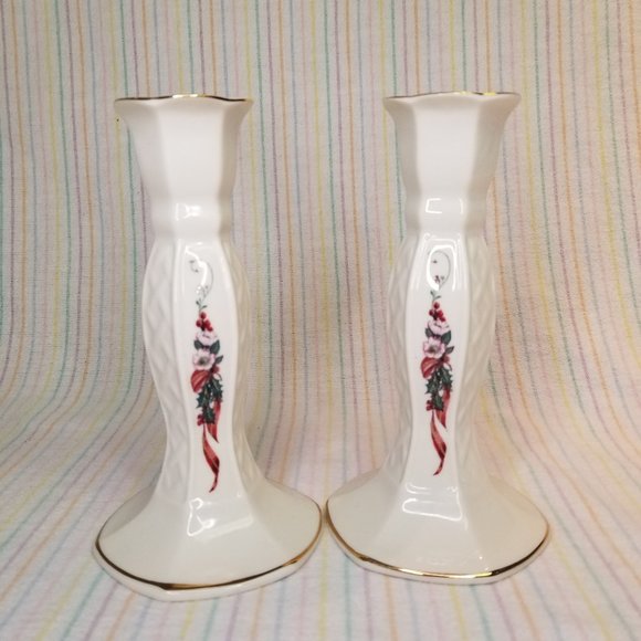 Belleek Pottery Ireland Winter Rose Candle Sticks Pair Porcelain Holly Floral - Picture 1 of 8